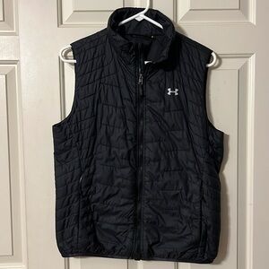 Womens Medium Under Armour black puffer vest